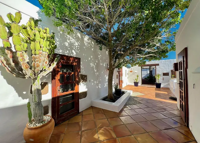 컨트리하우스 Creativa Uga